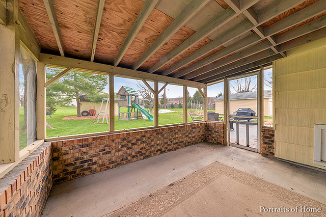240 E Benton St, Oswego, IL 60543 photo 16