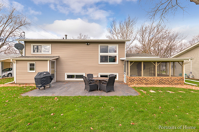 240 E Benton St, Oswego, IL 60543 photo 18