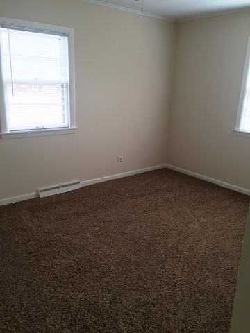 1707 Sunset Ave, Mchenry, IL 60050 photo 9