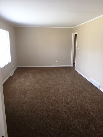 1707 Sunset Ave, Mchenry, IL 60050 photo 5