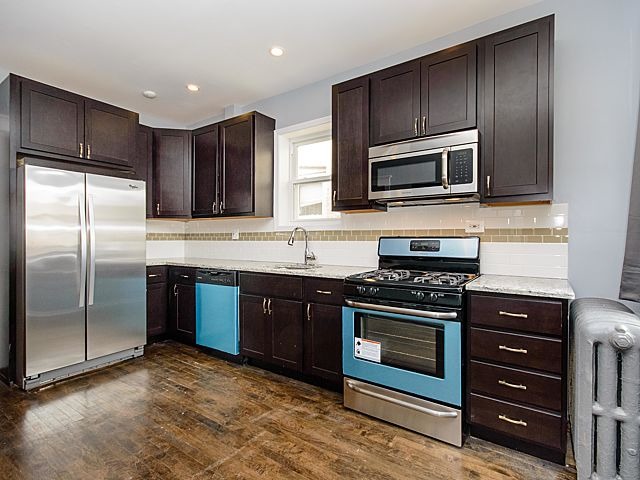 3029 N Kilpatrick Ave, Chicago, IL 60641 photo 11