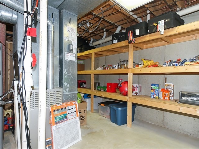 878 Tallgrass Dr, Bartlett, IL 60103 photo 25