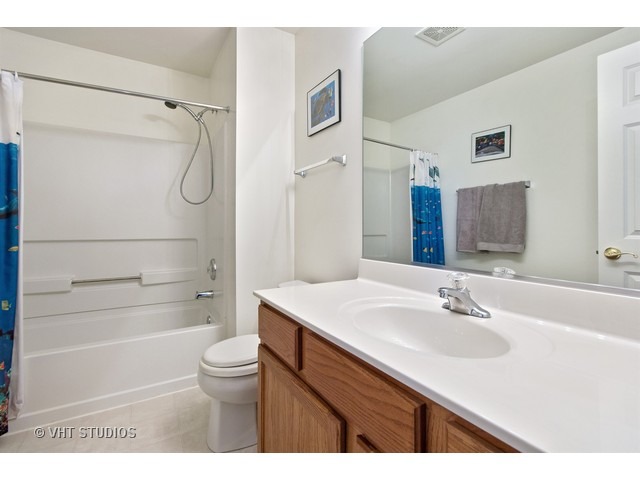 23928 Mc Mullin Cir, Plainfield, IL 60586 photo 12