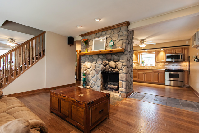 4033 Konrad Ave, Lyons, IL 60534 photo 4