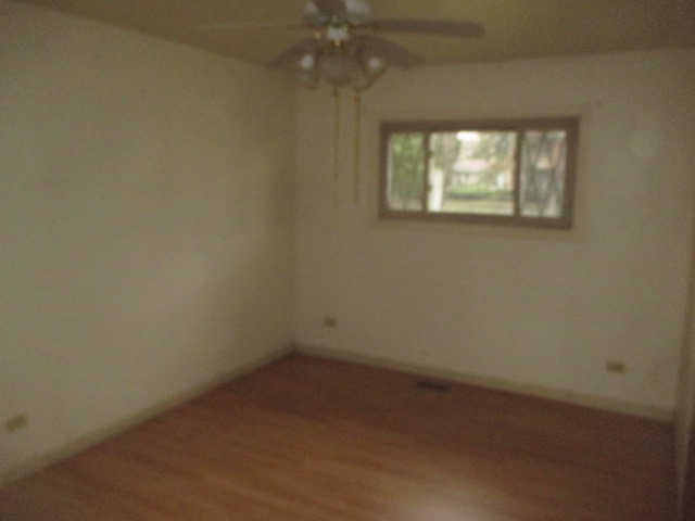 475 Lafayette Ln, Hoffman Estates, IL 60169 photo 9