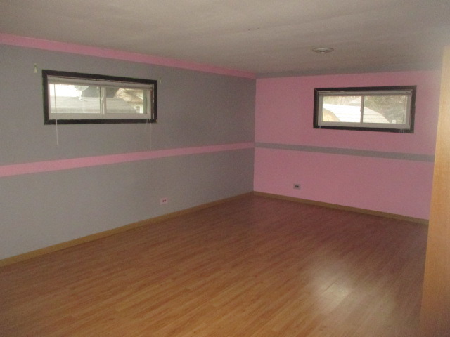 475 Lafayette Ln, Hoffman Estates, IL 60169 photo 3