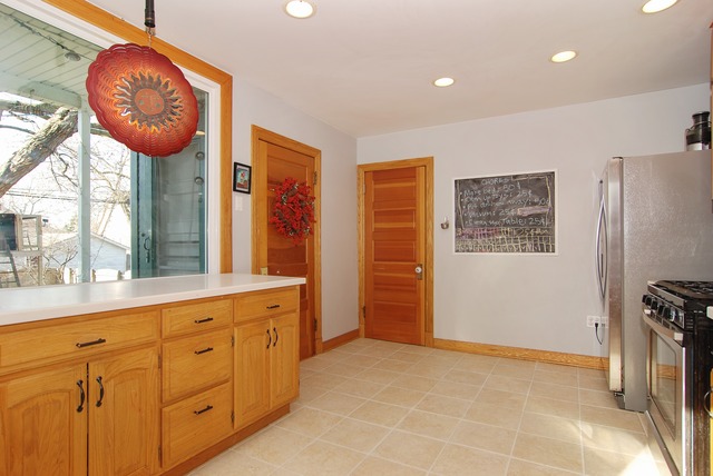 8015 Salisbury Ave, Lyons, IL 60534 photo 8