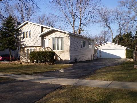 296 5th St, Wheeling, IL 60090 photo 1