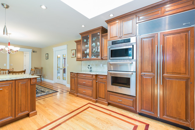 6345 Martin Dr, Willowbrook, IL 60527 photo 8