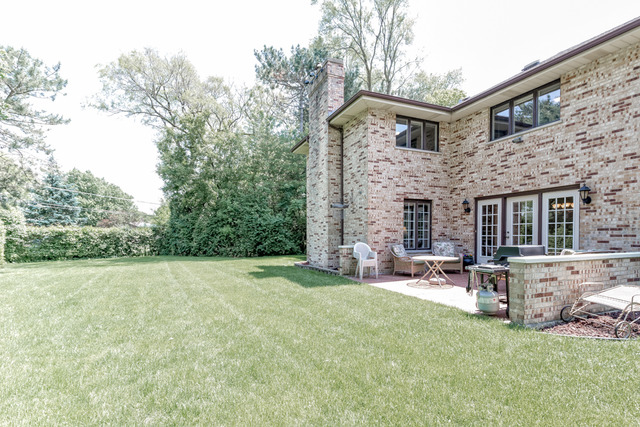 6345 Martin Dr, Willowbrook, IL 60527 photo 24