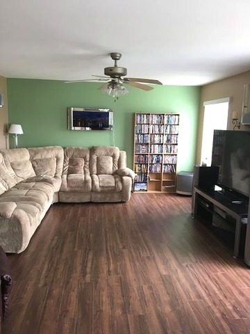109 Tralee Ln, Mchenry, IL 60050 photo 4