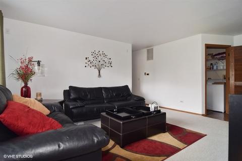 652 Mallard Ct #D1, Bartlett, IL 60103 photo 3