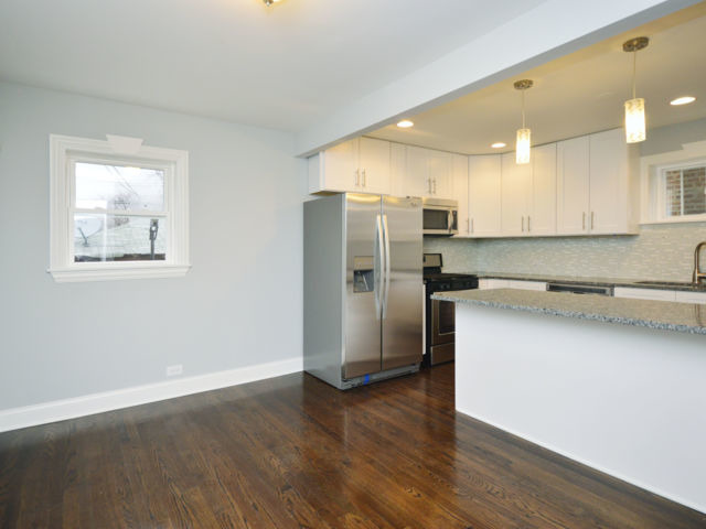 308 E 90th Pl, Chicago, IL 60619 photo 4