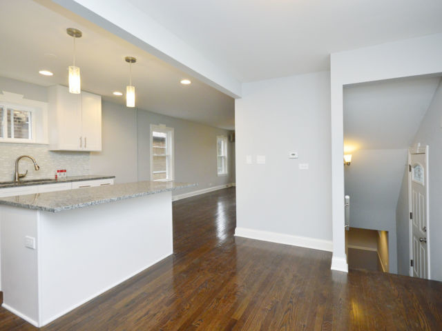 308 E 90th Pl, Chicago, IL 60619 photo 5