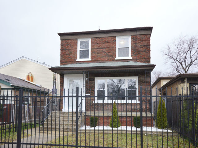 308 E 90th Pl, Chicago, IL 60619 photo 1
