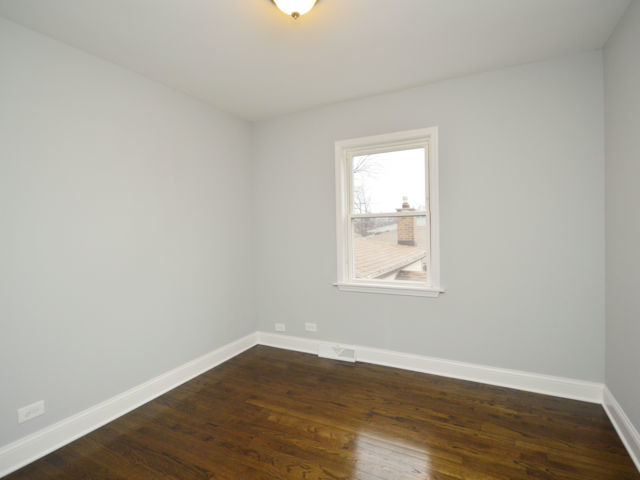 308 E 90th Pl, Chicago, IL 60619 photo 9