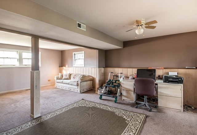 1121 Hermitage Cir, Hoffman Estates, IL 60169 photo 10