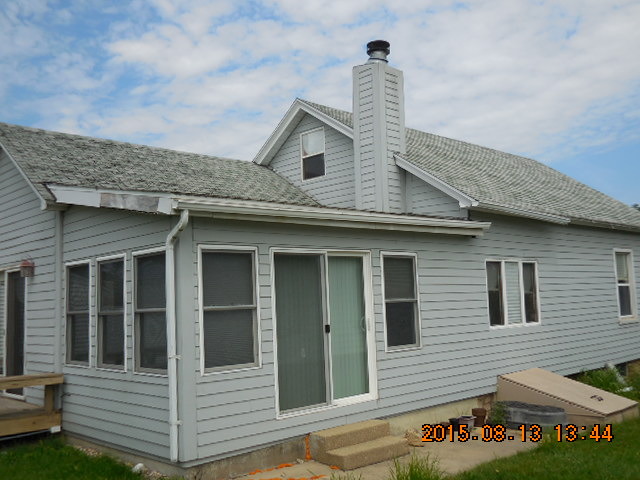 1526 Walnut St, Peru, IL 61354 photo 9