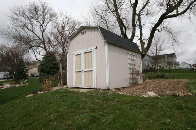 3318 Walnut Ln, Mchenry, IL 60050 photo 22