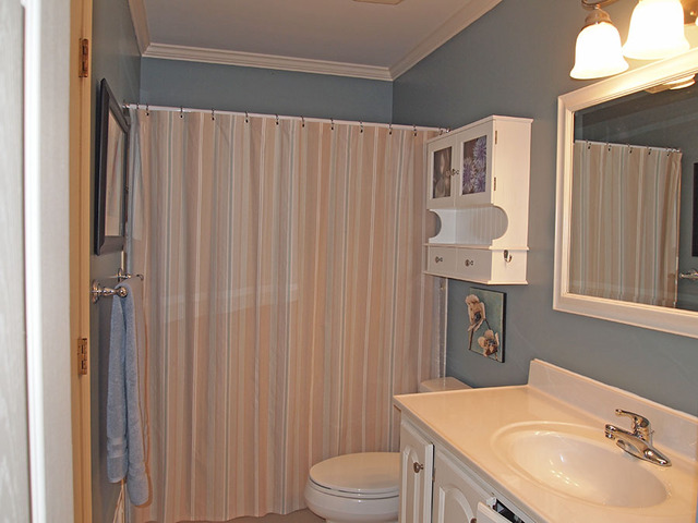 1112 W Sturbridge Dr, Hoffman Estates, IL 60192 photo 11