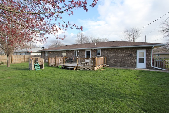 249 E 6th St, Herscher, IL 60941 photo 20