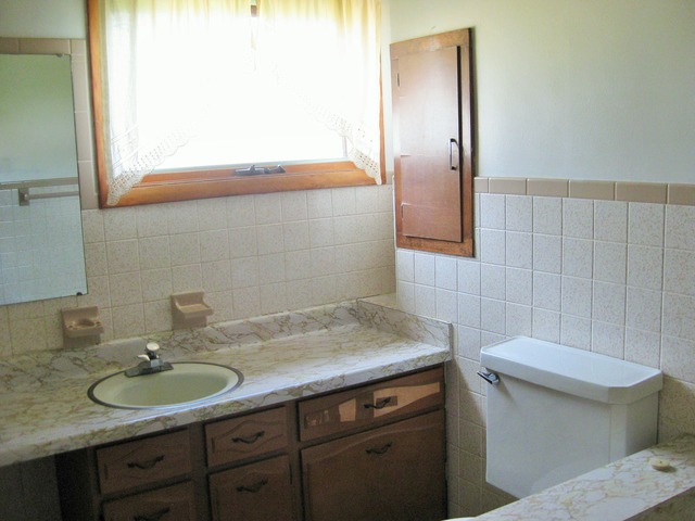 19820 E Brink St, Harvard, IL 60033 photo 8