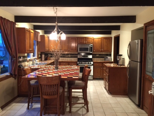 1275 Countryside Dr, Elgin, IL 60123 photo 8