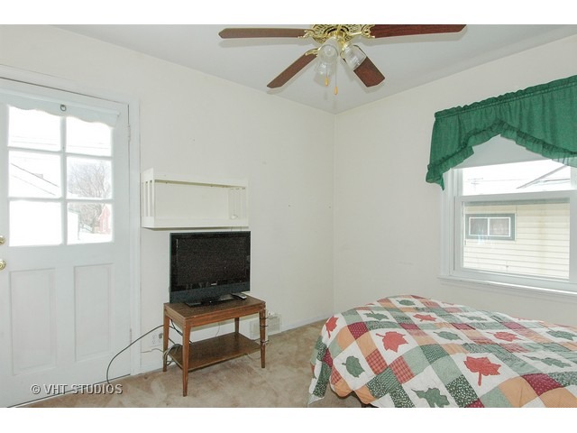 307 Edwards Ave, Dundee, IL 60118 photo 9