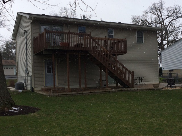2016 W Oakleaf Dr, Mchenry, IL 60051 photo 3