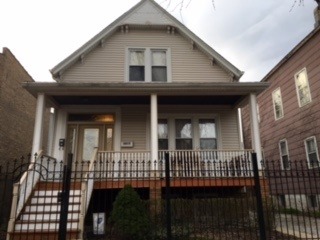 3015 N Gresham Ave, Chicago, IL 60618 photo 1