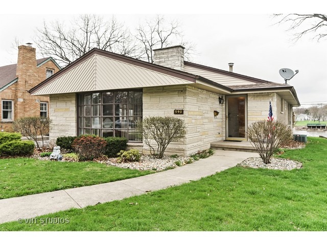 590 S Wall St, Kankakee, IL 60901 photo 10