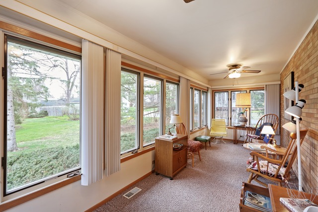 16 W540 Hillside Ln, Willowbrook, IL 60527 photo 6