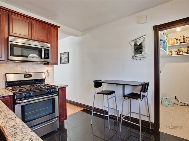 1718 E Algonquin Rd, Des Plaines, IL 60016 photo 2