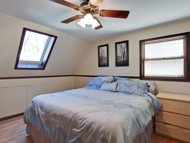 1718 E Algonquin Rd, Des Plaines, IL 60016 photo 24