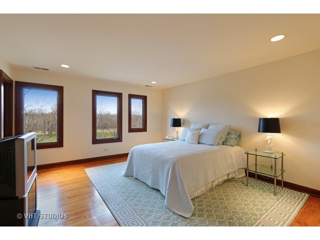  1818 Duffy Ln, Bannockburn, IL 60015 photo 13
