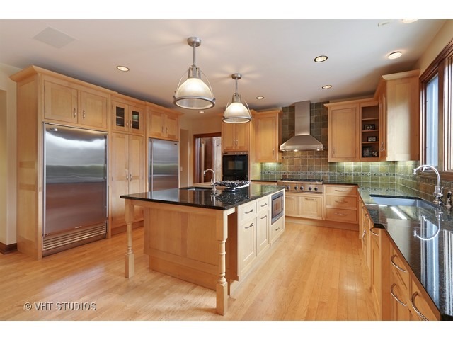  1818 Duffy Ln, Bannockburn, IL 60015 photo 3