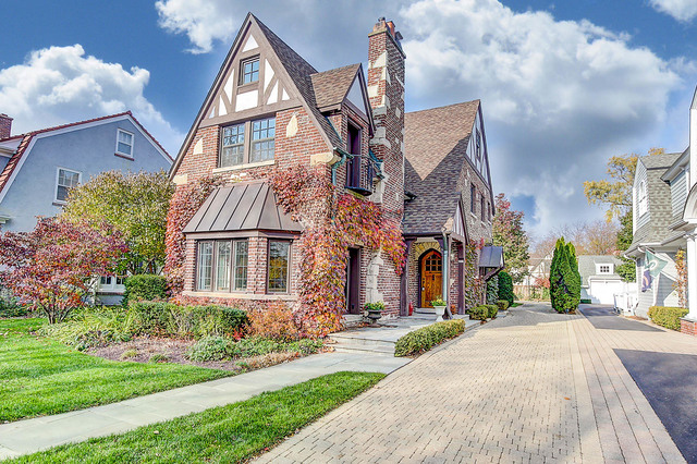 435 Sunset Rd, Winnetka, IL 60093 photo 1