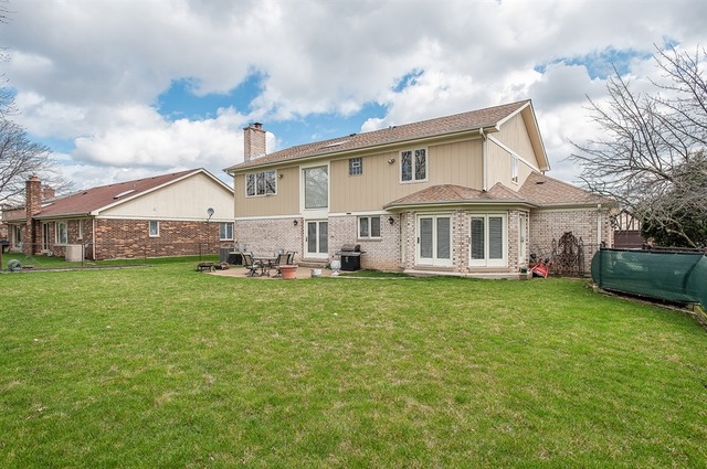 2244 Phillips Dr, Glenview, IL 60026 photo 21