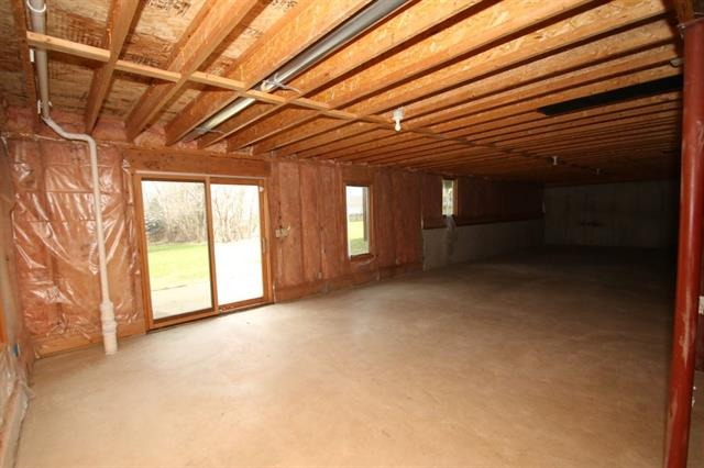 6168 Weeping Willow Ln, Roscoe, IL 61073 photo 13