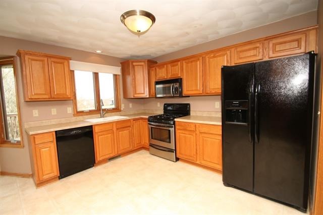 6168 Weeping Willow Ln, Roscoe, IL 61073 photo 5