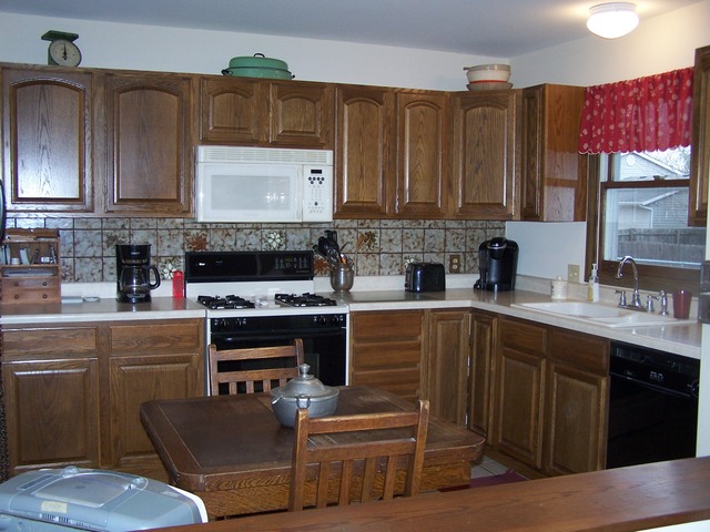 4911 Pyndale Dr, Mchenry, IL 60050 photo 2