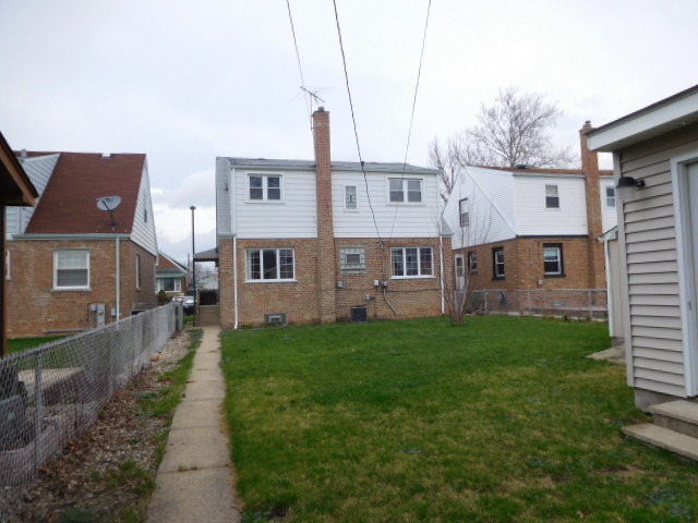 7341 W 56th St, Summit, IL 60501 photo 4