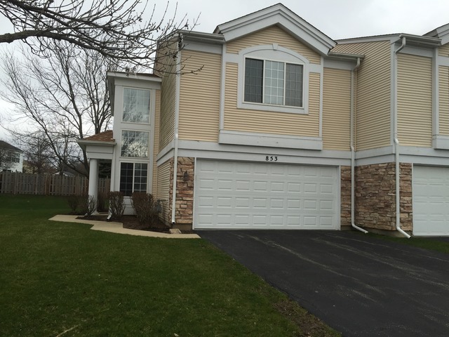 853 Mesa Dr, Elgin, IL 60123 photo 2