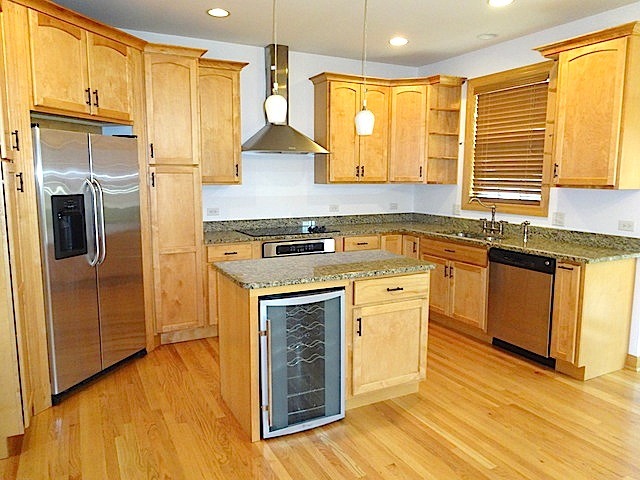 16441 S Mueller Cir, Plainfield, IL 60586 photo 6