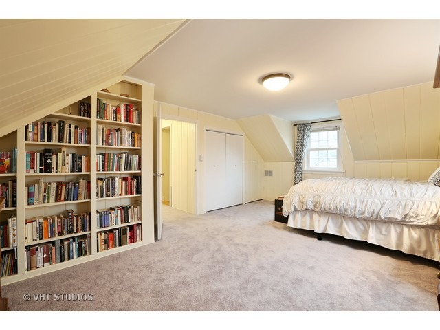 908 Stoddard Ave, Wheaton, IL 60187 photo 11