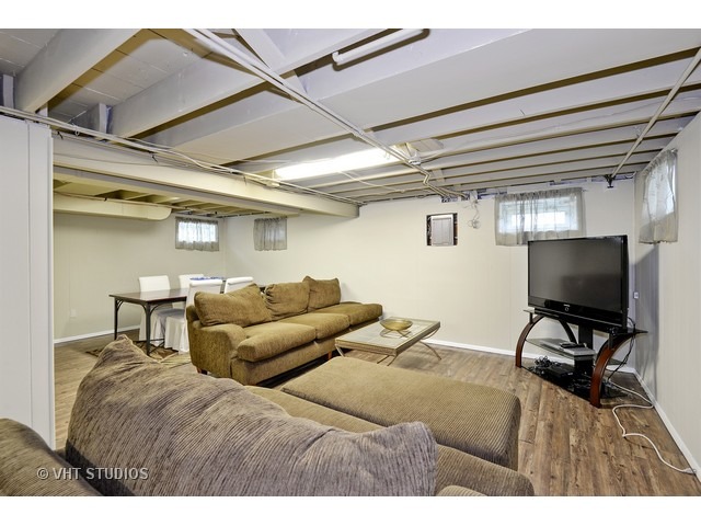 1220 Pitner Ave, Evanston, IL 60202 photo 6