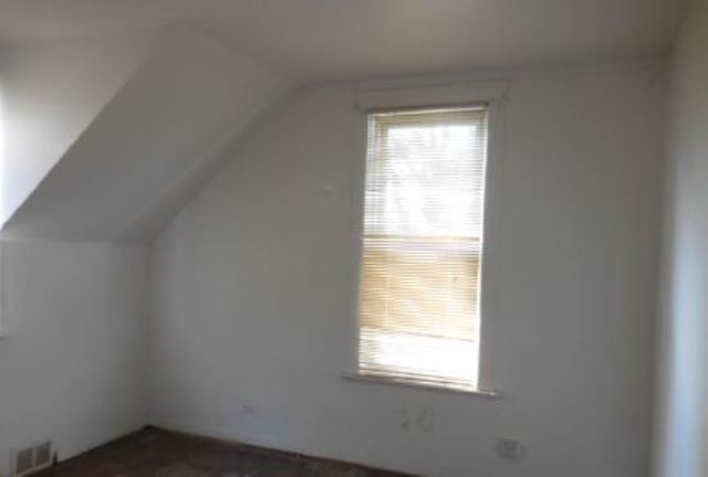 215 Calumet Blvd, Harvey, IL 60426 photo 5