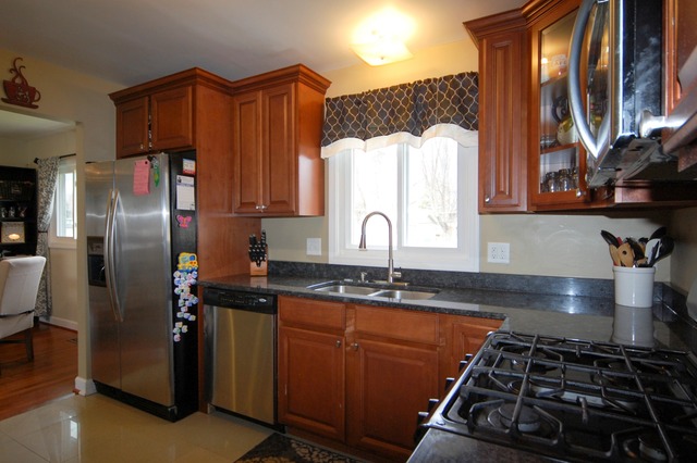 500 Morgan Ln, Hoffman Estates, IL 60169 photo 7