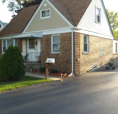 3038 Patton Dr, Des Plaines, IL 60018 photo 1