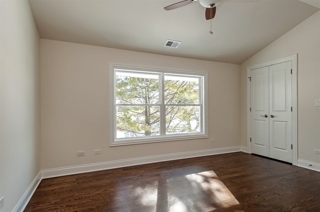 908 Glendale Rd, Glenview, IL 60025 photo 12